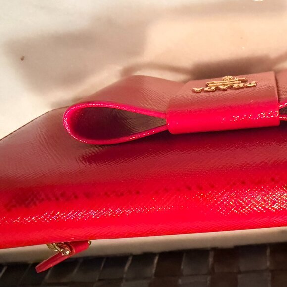 Prada Patent Leather Bow Wallet (Rare) - Picture 10 of 10